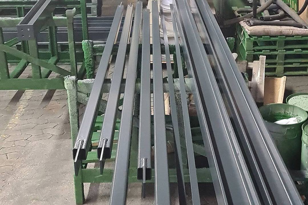 Lackierte Stahlprofile bei TBR Jung Performance
